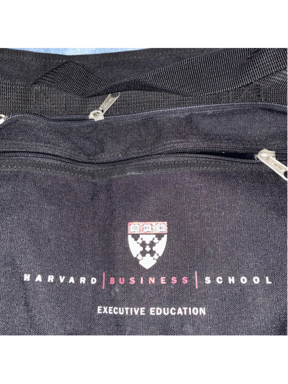 Harvard Business School Black Tote Bag with zipper Compartments - Picture 3 of 4